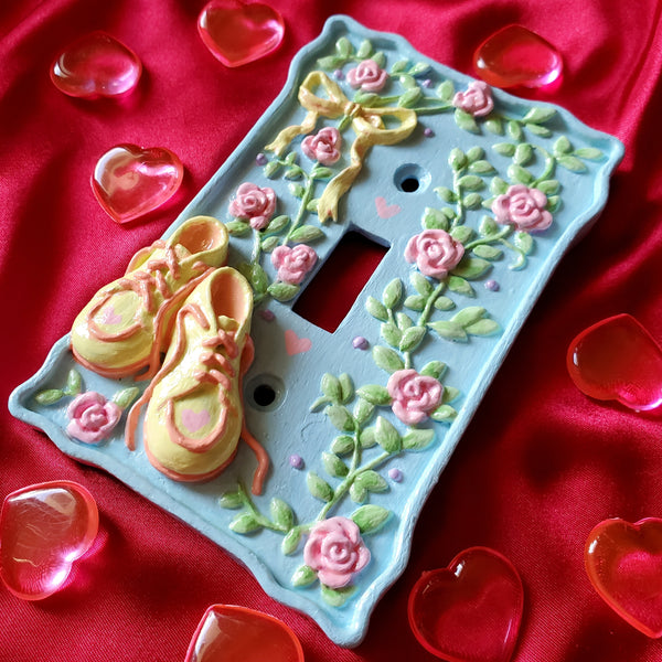 PASTEL BBY VINTAGE LIGHTSWITCH COVER