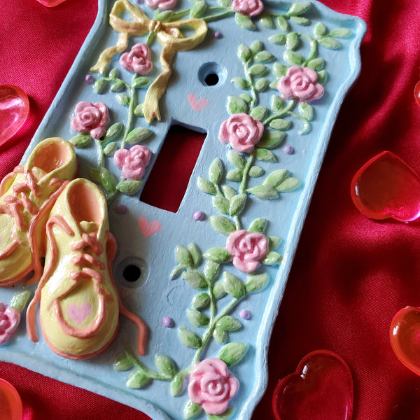 PASTEL BBY VINTAGE LIGHTSWITCH COVER