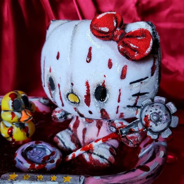 'BLOODY BATH TIME' HELLO KITTY PLUSH SET