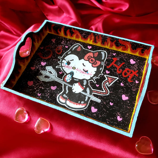 'NAUGHTY' HELLO KITTY TRAY