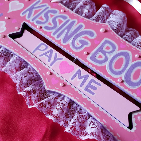 KISSING BOOTH WALL DECOR