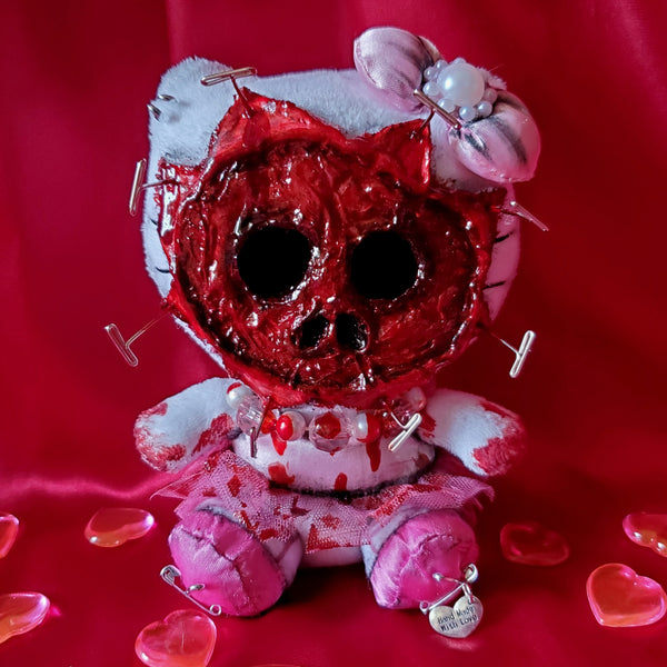 'FACELESS' HELLO KITTY PLUSH