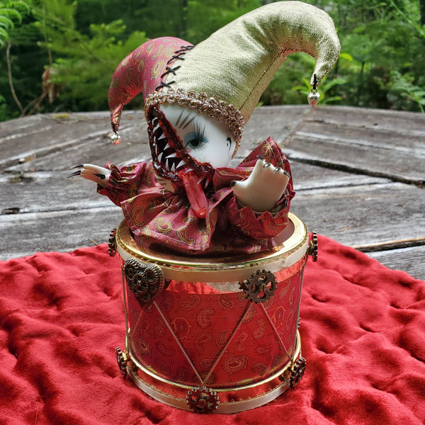 'FUNNY DEMONS' CLOWN MUSIC BOX