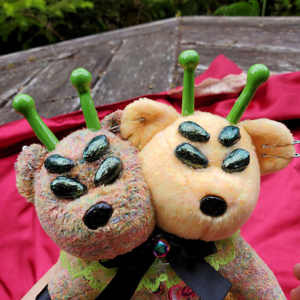 'ALIEN BBY' BEANIE BABY PLUSH
